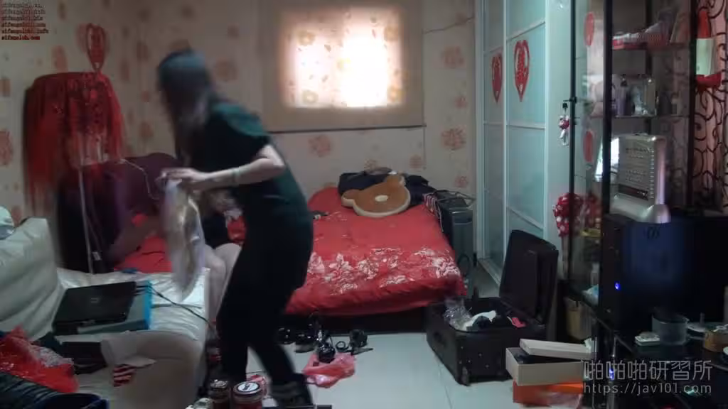 開心當伴娘卻不知遭偷拍 11
