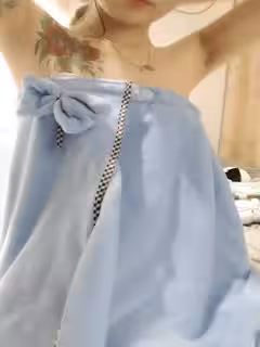 花臂大腿紋身-小欣吖-主播在上海，自慰只有一點感覺，需要個哥哥，我不喜歡別人拿手摳我逼，不衛生！第02集