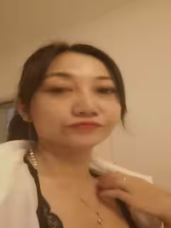 四川-少婦可可-離婚在家帶娃，娃去學校就開播掙錢，搔穴跳蛋自慰可誘人！第02集