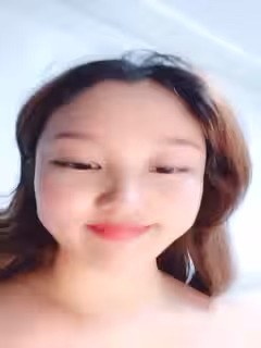巨乳吊鐘奶妹子，講述自己的性經歷，水晶玻璃棒自慰插穴，呻吟聲超大第02集