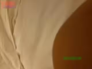 【在線】美容院豐滿氣質的老闆娘陪客戶吃飯被灌醉帶到酒店猛烈C