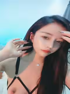 頂級黑絲長腿性感女神-一庫一庫-口吃巨根大尺度扒穴，特寫嬌喘誘惑！第02集
