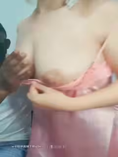 大奶予兒和黑人兒子的愛情故事，雞巴又黑又粗，真的是賊棒了，少婦愛不釋手，饑渴的眼神真是個騷貨！第02集
