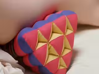 懷舊三級片難得畫面沒有太糊哈