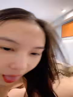 年輕女友吸煙就是銷魂和男朋露臉洗澡再開始做愛第1視角賣力口活無套操操死去活來第02集