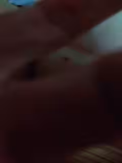 露臉短髮大奶孕婦懷著孩子還要伺候大哥，口交大雞巴舔蛋蛋，讓大哥吃奶子道具玩逼還用手摳，精彩刺激別錯過第03集