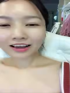 美女舌頭勾引老厲害了