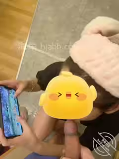 【2022-04-13】我的表妹是舞蹈老師10更新胸圖美B逼表妹打王者被迫吃雞巴顏射第01集