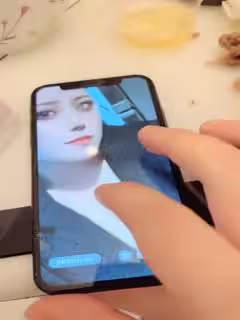 顏值妹子三杯酒下肚，吃吃喝喝就開始脫光光隨意玩弄，後入白嫩大屁股洗澡全過程第03集