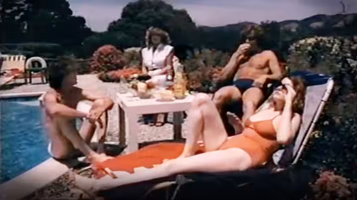[英國]甜蜜的俘虜(1979)