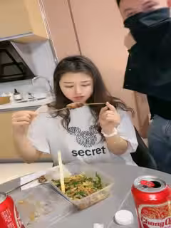 99年-乘風破浪姐❤️：喝完酒大戰，重慶的地方可以約，有疫情的地方不去，啊啊啊啊啊不要不要痛死了，表情慾仙欲死，爽爆了！！第01集