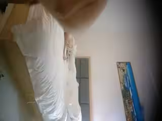 中年男賓館約操附近學院偷偷出來兼職援交的漂亮學生妹,提前偷吃了性藥各種姿勢第01集