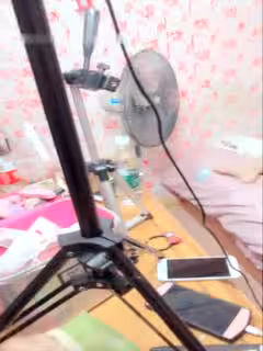 顏值不錯白皙苗條雙馬尾妹子啪啪秀口-交逼逼特寫挺嫩後入抽插非常誘人很是誘惑喜歡不要錯過第03集