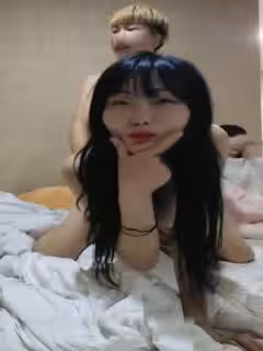 小可愛平台(原卡哇伊)群男女干小萌妹激情啪啪秀多人群p玩的很嗨十分淫蕩第05集