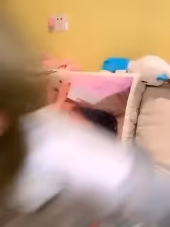 身材瘦瘦的短髮美少婦收費直播大秀小穴陰毛稀疏粉嫩電動自慰棒插穴自慰很是誘人第06集