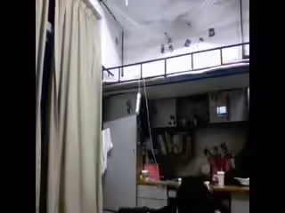 肉雞偷拍女大學生宿舍內換衣服洗澡擦身體乳做面膜,都是頂花帶刺的黃花大閨女嬌嫩的玉體第01集