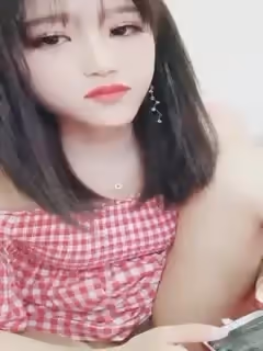 高顏值漂亮美女主播收費直播秀陰毛不多小穴禁止自慰揉穴很是誘人第02集