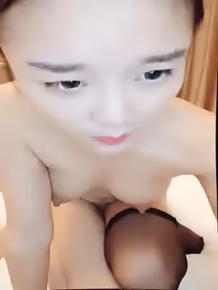 非常騷的少婦主播雙人啪啪大秀性感黑絲口上位騎乘後入多種姿勢換著來很是誘惑不要錯過第02集