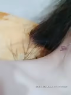 顏值不錯白皙大奶少婦道具自慰，全裸道具假屌抽插掰穴特寫毛毛濃密，很是誘惑喜歡不要錯過第05集