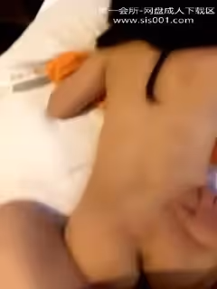 【學生妹最愛大叔】土豪哥砸重金買手機包包和衣服，拿下漂亮大二學生妹，身材苗條第06集