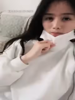 【污萌少女】高顏值美乳妹子跳蛋自慰，撩起衣服露奶跳蛋震動掰穴特寫，很是誘惑喜歡不要錯過第01集