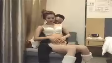 步賓探花約炮實錄：包臀裙少婦火辣身材，濕身激情床戰