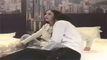 步賓探花洋娃娃嫩妹：精緻臉蛋誘人高潮