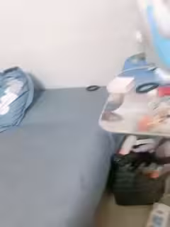 （1）細腰美乳乖巧文靜嫩妹_收費房扣穴，男友加入操逼_