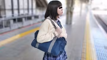 10musume 030125_01 鮮嫩制服娘慘遭盯梢！多汁肉體引人犯罪！