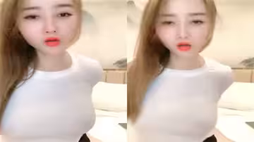 黑絲苗條爆乳尤物口交貼心服務，狼友激情開干