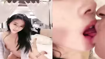 極火爆高顏值女主播小草莓汝復出線下約啪