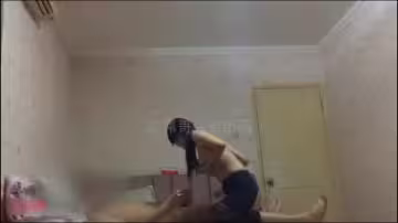 的良家樓鳳美女被屌哥換著花樣操.