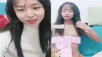 居家小情侶出租屋中直播賺錢