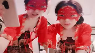 爆乳人妻穿連體網襪勾引洋老公，被按在沙發上狂操到潮吹噴水