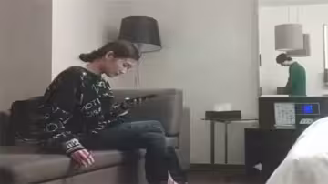 利哥探花颜值很高的美女身材一绝一双大长腿