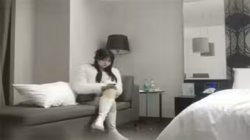利哥探花極品尤物高潮迭起，操到雙腿發軟走不動路！