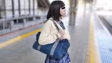 清純學妹食堂吃飯遭強制突襲 山中しおり絕頂掙扎 完整番號10musume_030125_01