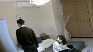 【偷拍流出】假日情趣鞦韆房！白領OL與上司的過夜偷情實錄