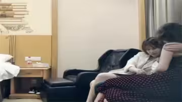 【七日探花】高端約炮雙飛外圍女！魔鬼身材慾火焚身