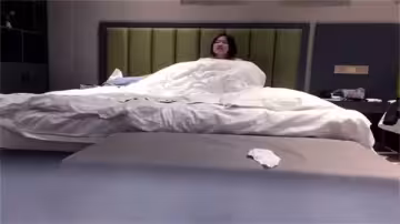色狼教練酒店騙干大奶女學員_