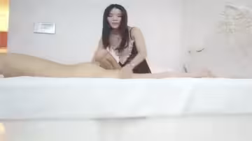 探花約了個苗條身材少婦啪啪