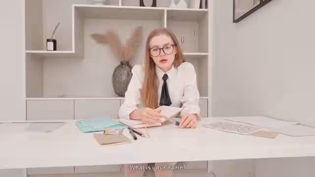 【歐美DianaRider】射進銀行婊子的逼里，獲得更低的房貸利率，狠狠操了她緊緊的經理小騷逼