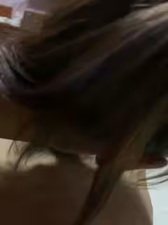 風騷女友享受口交.