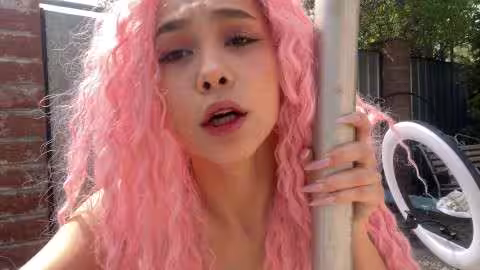 我父母在家的時候，一個朋友過來做愛
