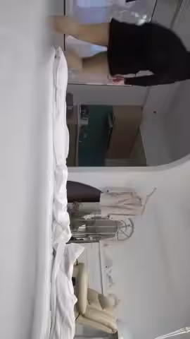 2021-11-19 換妻探花回歸第3天，繼續4P交換操逼，少婦操逼操多了屁股很緊緻，開檔連體網襪，猛懟騷大屁股 new