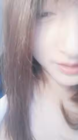 手機直播年齡不大漂亮學生妹扣逼自慰秀逼逼還很嫩喜歡的不要錯過 new