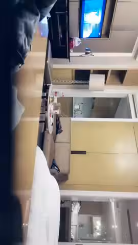 馬尾辮子白嫩美少婦和單男交啪啪做愛無套打樁後入黑絲大屁股女上位銷魂操對白刺激A new