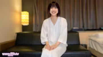 FC2PPV-4776603- 【無】ボブヘアーが良く似合う笑顏が可愛い美女！常に笑顏で淒くセッ〇スを楽し