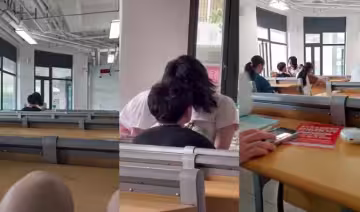 校園課堂情侶公然做愛，無視周圍同學眼光主動上位騎乘