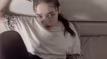 超高颜值冷艳小美人眼神勾丝吸吮肉棒爆操白虎穴#白虎#人妻#挑逗#性交